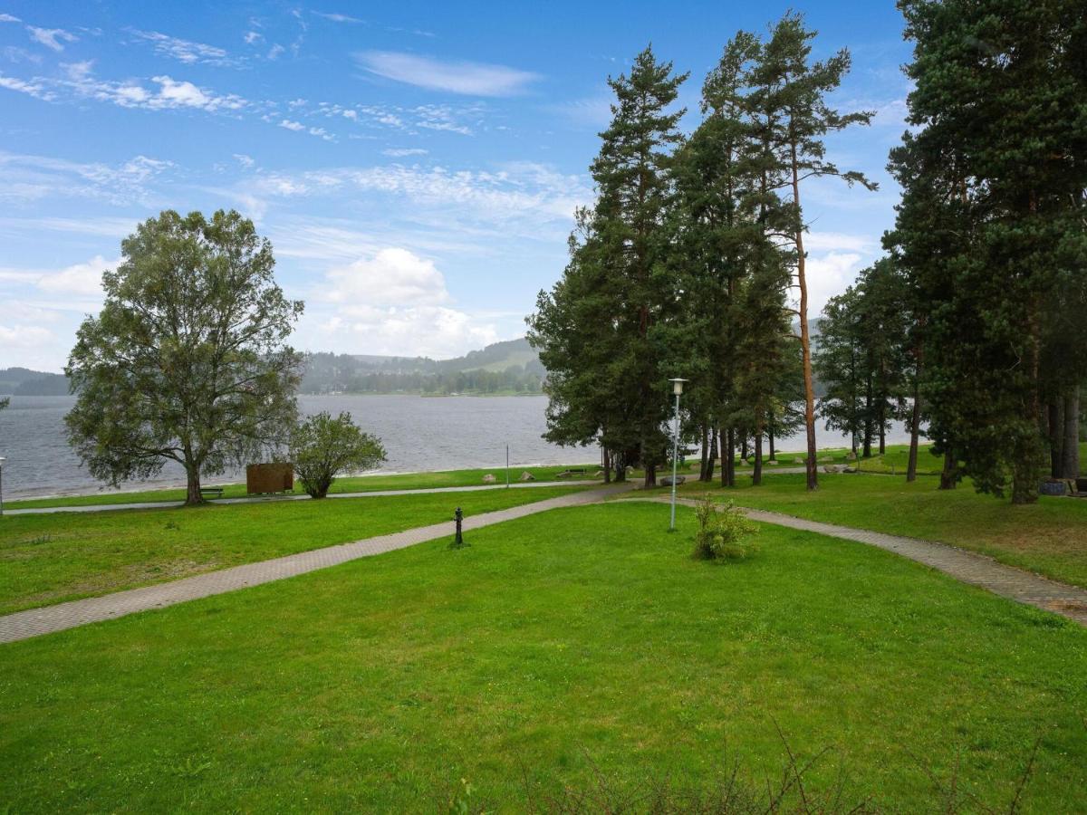 Comfortable Holiday Home In Lipno With Garden Липно над Вълтава Екстериор снимка