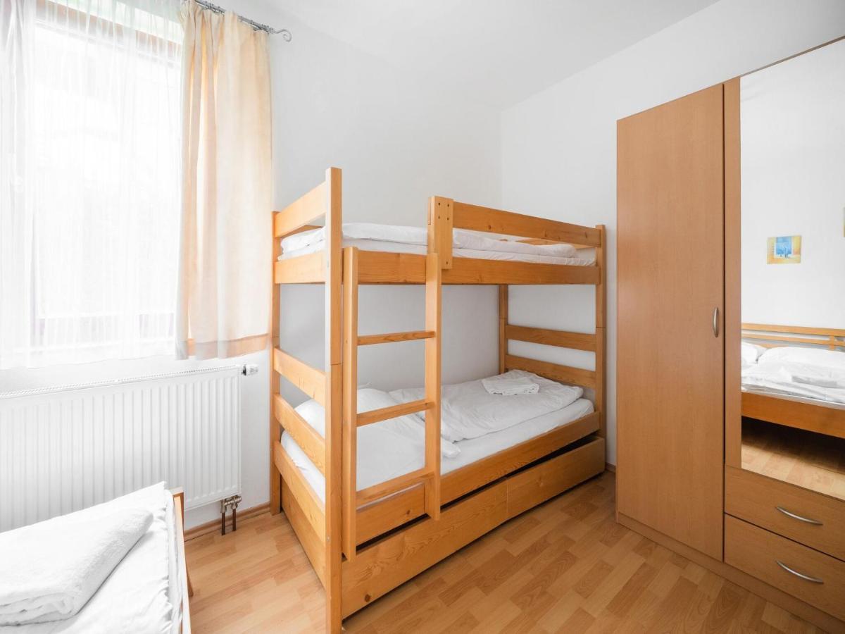 Comfortable Holiday Home In Lipno With Garden Липно над Вълтава Екстериор снимка