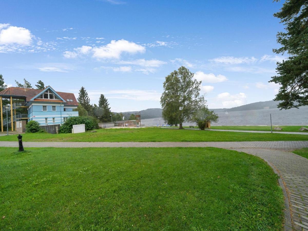 Comfortable Holiday Home In Lipno With Garden Липно над Вълтава Екстериор снимка